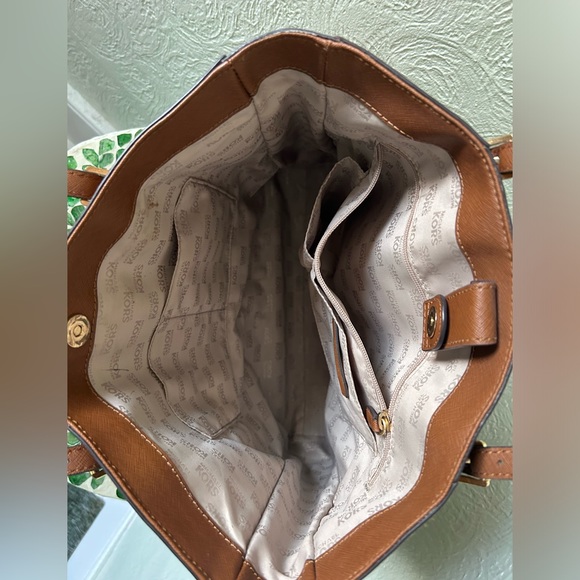 Michael Kors Large Brown Tote Bag - Picture 2 of 4